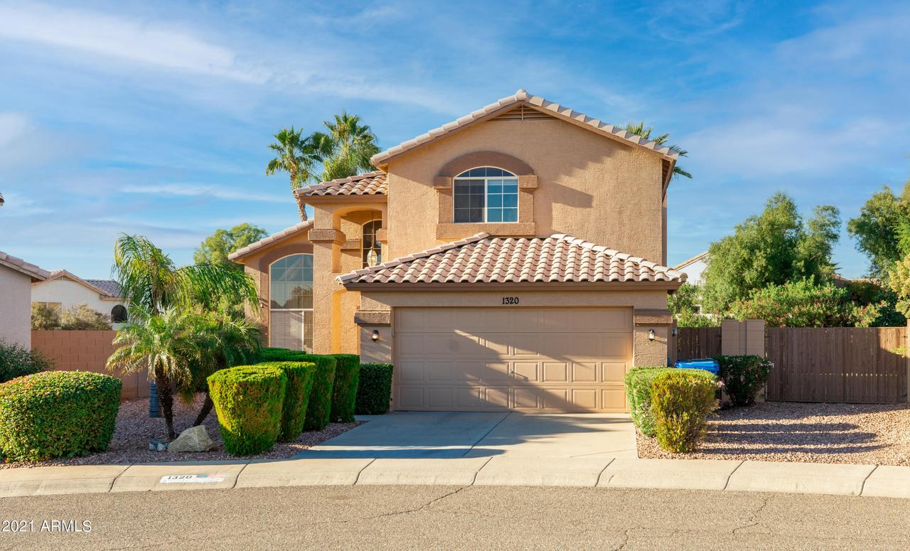 1320 E Charleston Ave., Phoenix, AZ 85022