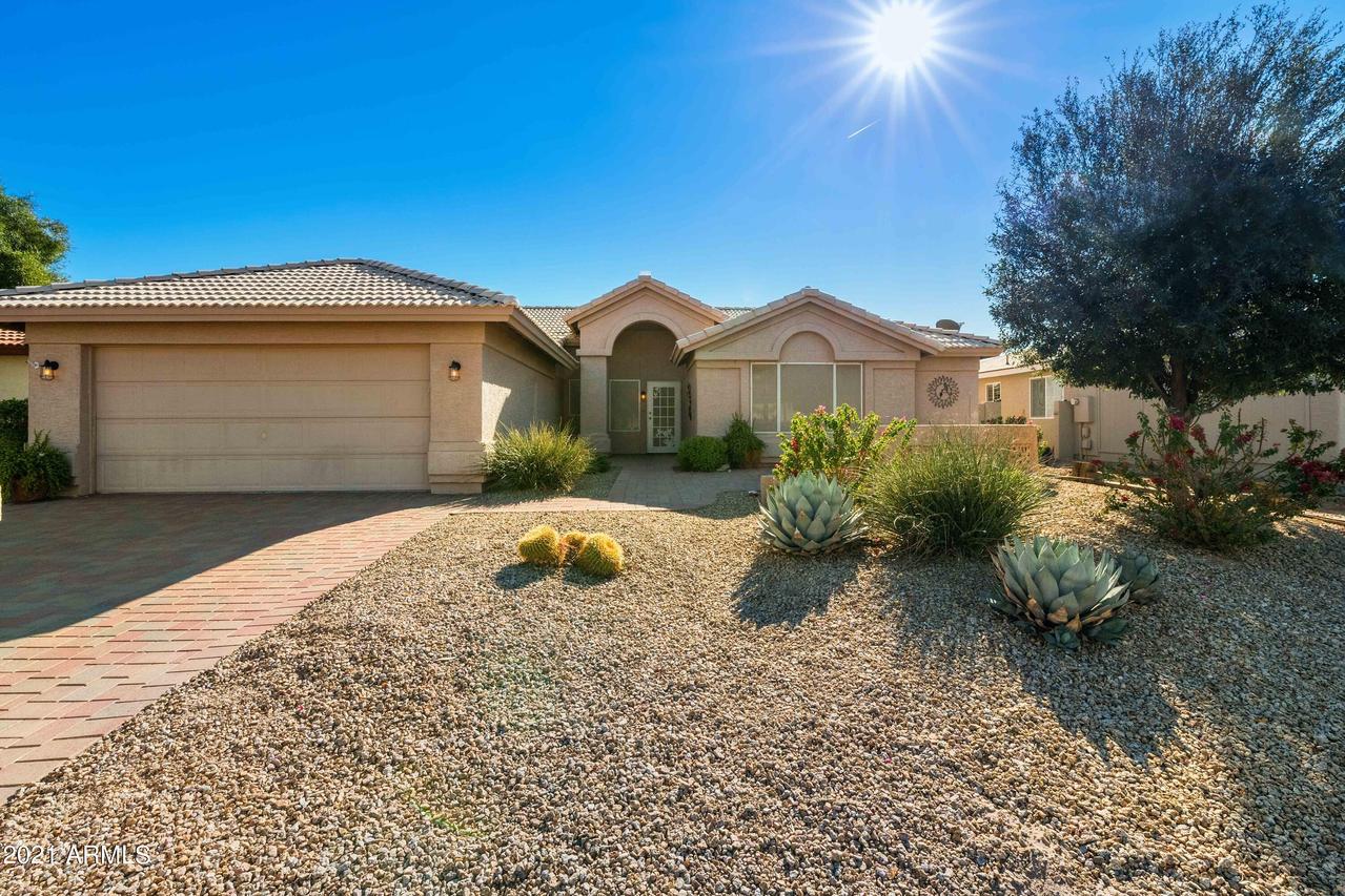 26421 S Howard Dr., Sun Lakes, AZ 85248