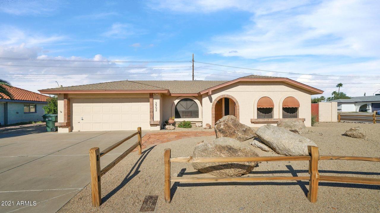 3902 W Villa Theresa Dr., Glendale, AZ 85308