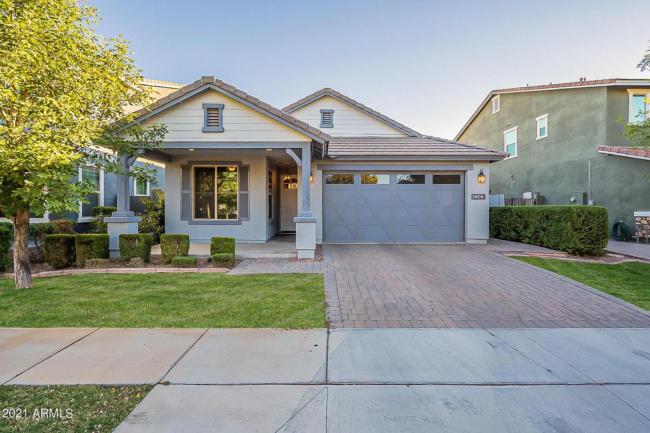 4243 E Mesquite St., Gilbert, AZ 85296