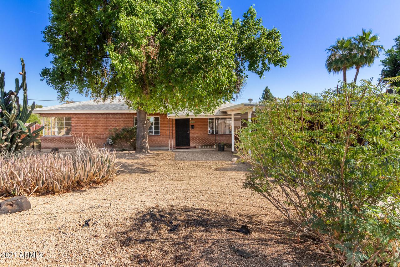 5633 N 8th Dr., Phoenix, AZ 85013