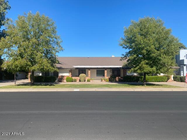 3330 E Fox St., Mesa, AZ 85213