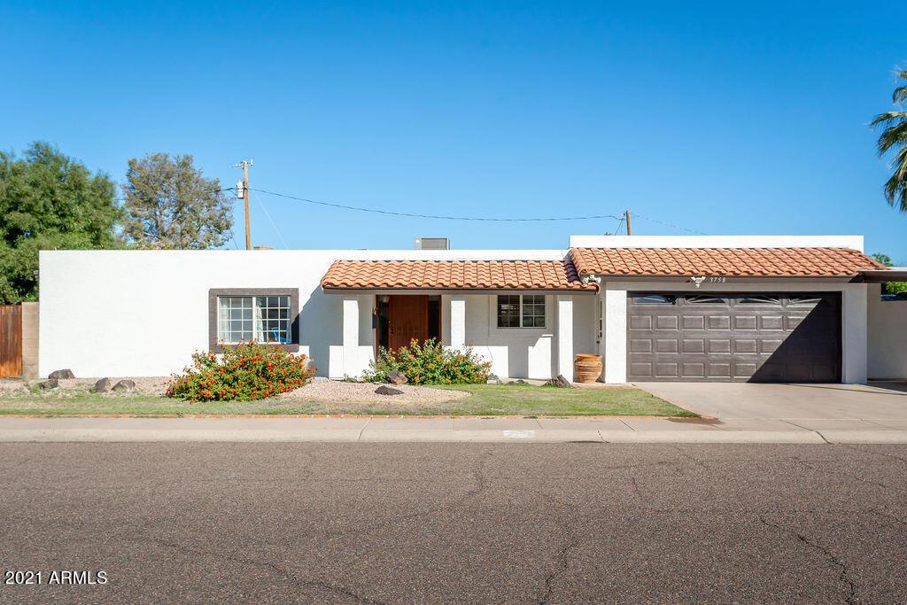 3758 E Sunnyside Dr., Phoenix, AZ 85028