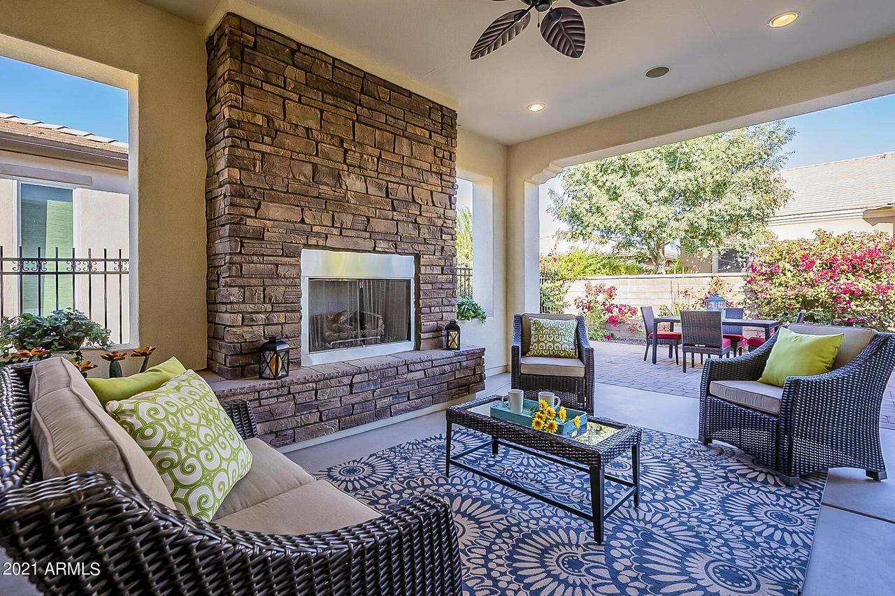 1738 E Maygrass Ln., Queen Creek, AZ 85140