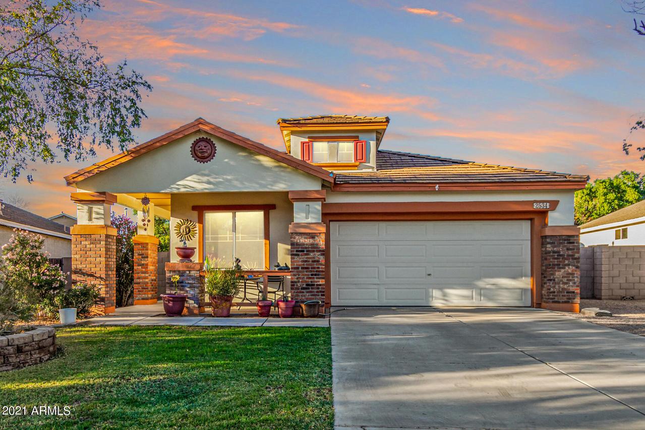 2534 W Gypsum Ave., Apache Junction, AZ 85220
