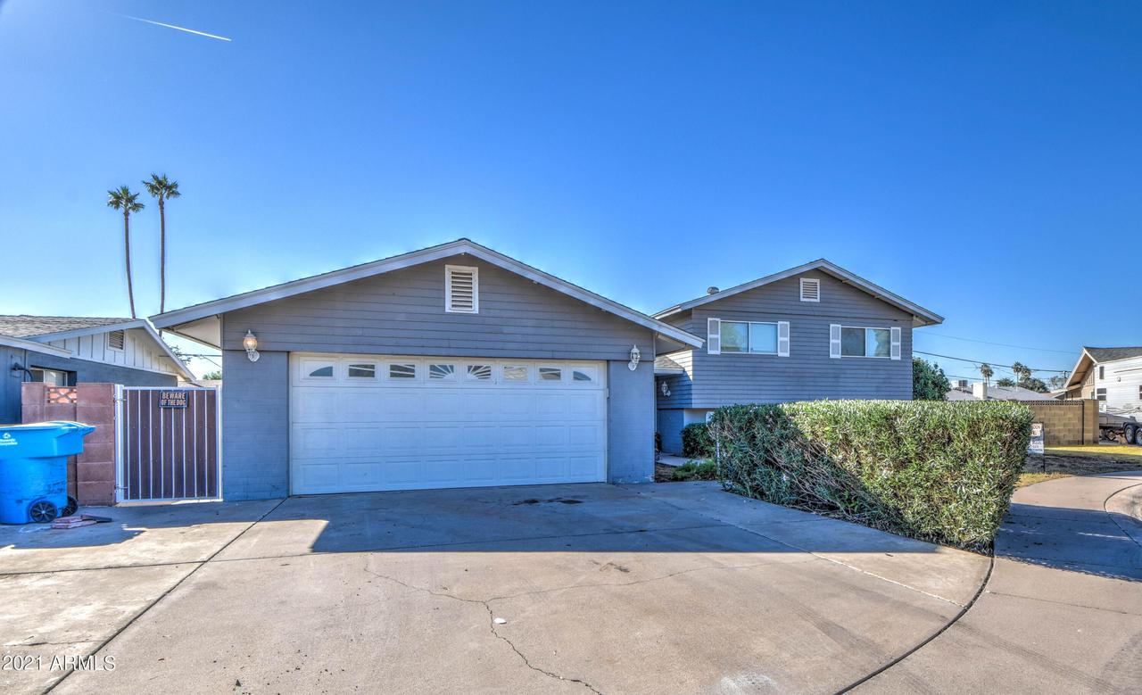 3925 W Solano Dr., Phoenix, AZ 85019