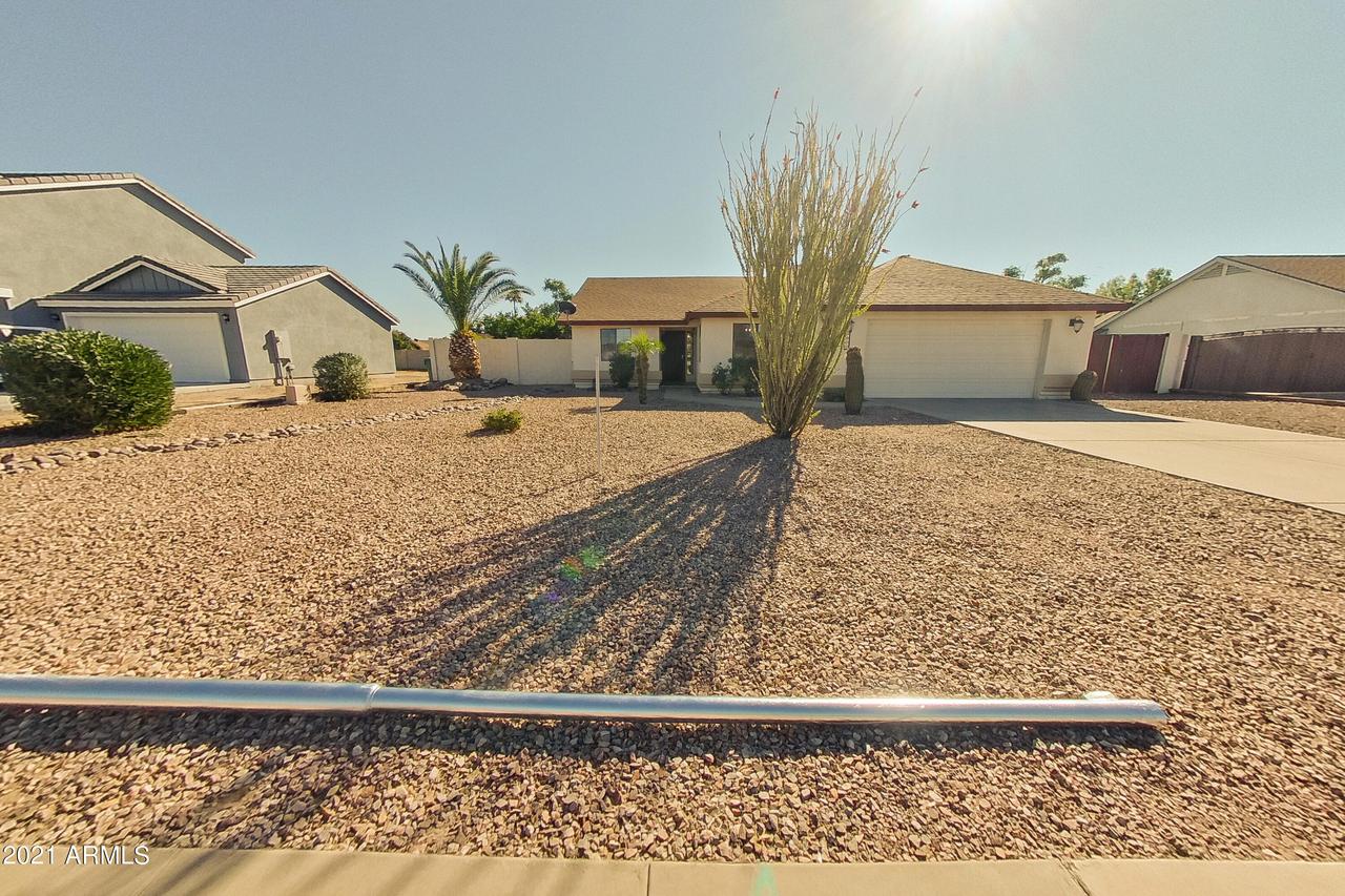3011 E Adobe St., Mesa, AZ 85213