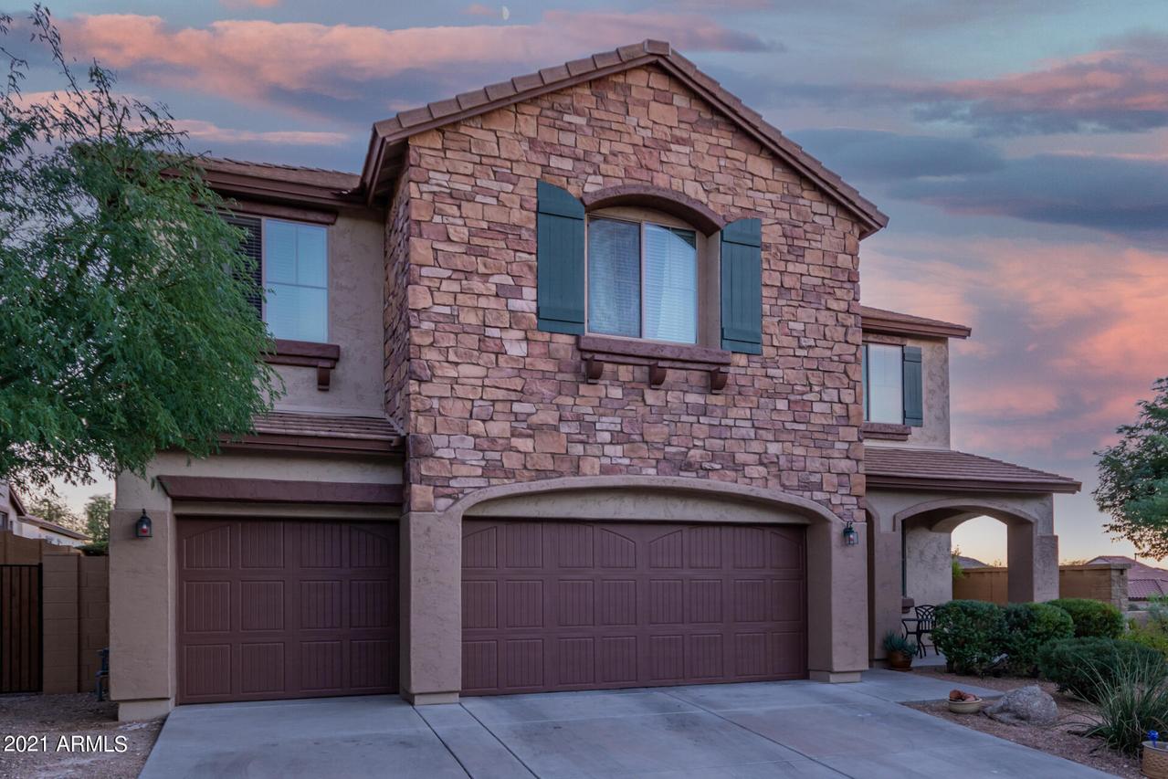 8991 W Black Hill Rd., Peoria, AZ 85383