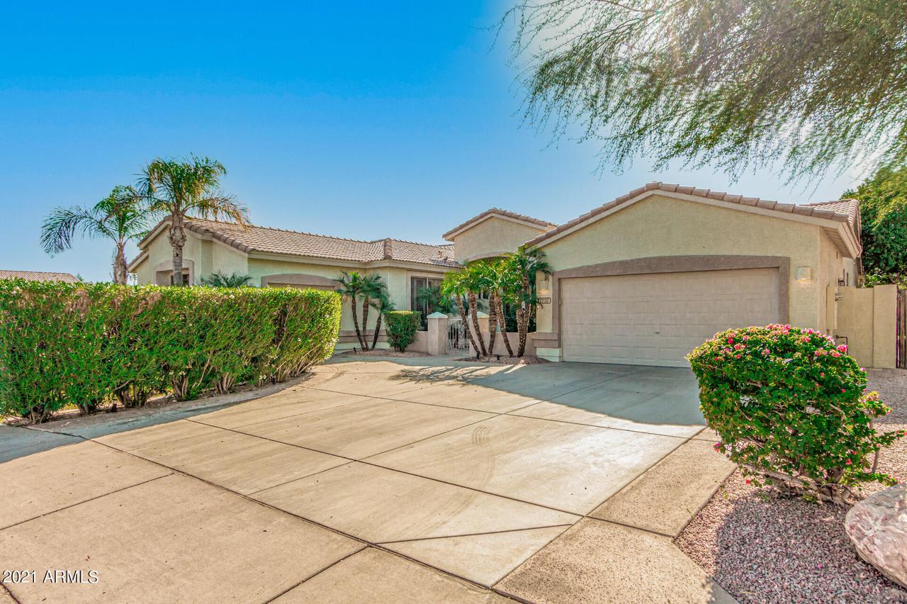 1737 E Kramer St., Mesa, AZ 85203