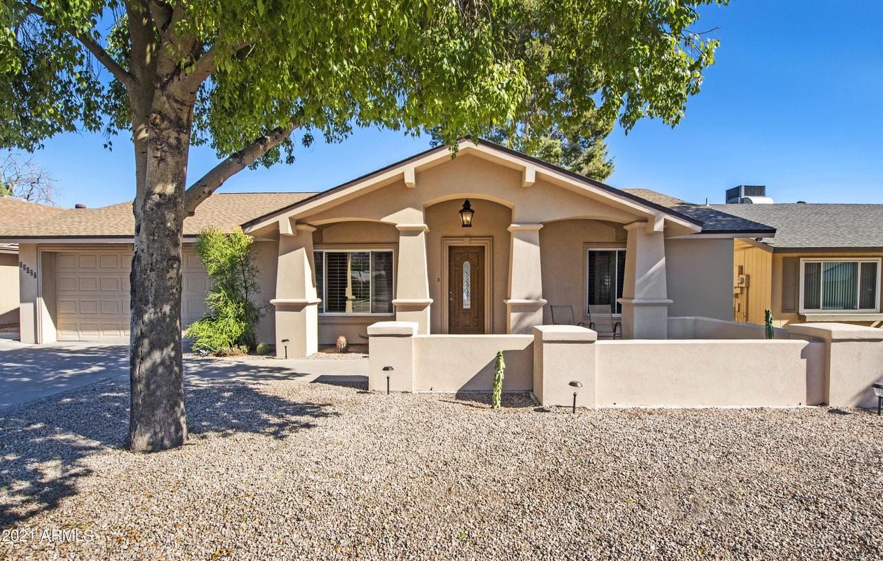 12027 S Paiute St., Phoenix, AZ 85044