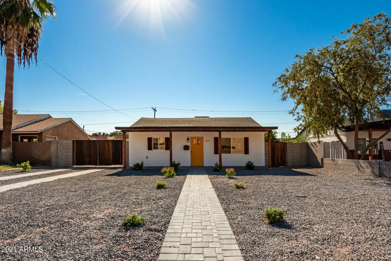 2617 E Fairmount Ave., Phoenix, AZ 85016