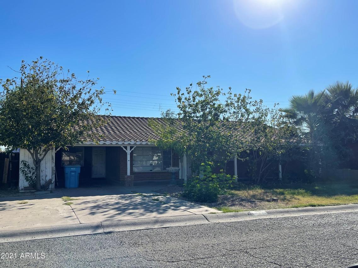 3927 W Berridge Ln., Phoenix, AZ 85019