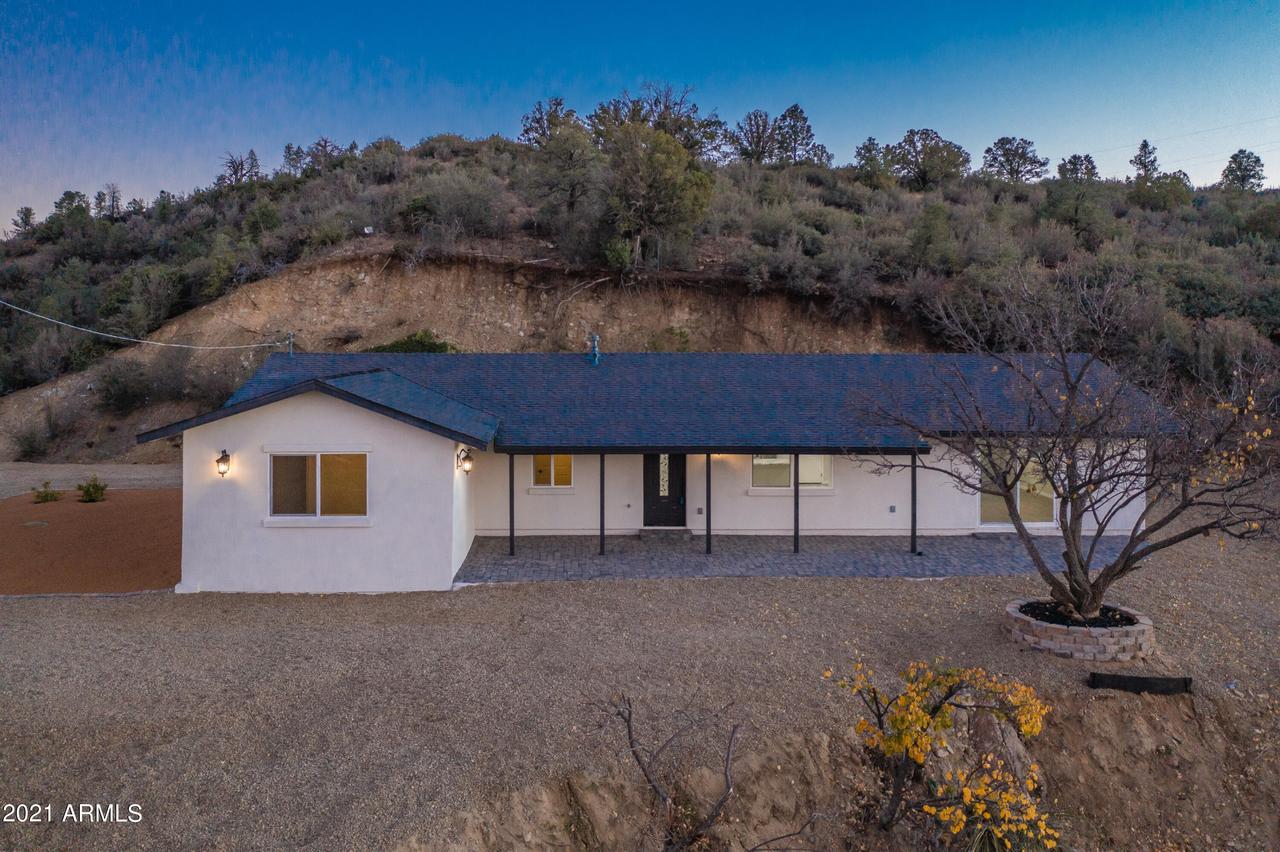 670 E Robinson Dr., Prescott, AZ 86303