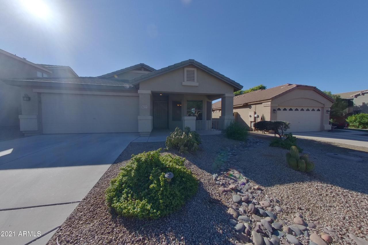 4277 E Longhorn St., San Tan Valley, AZ 85140
