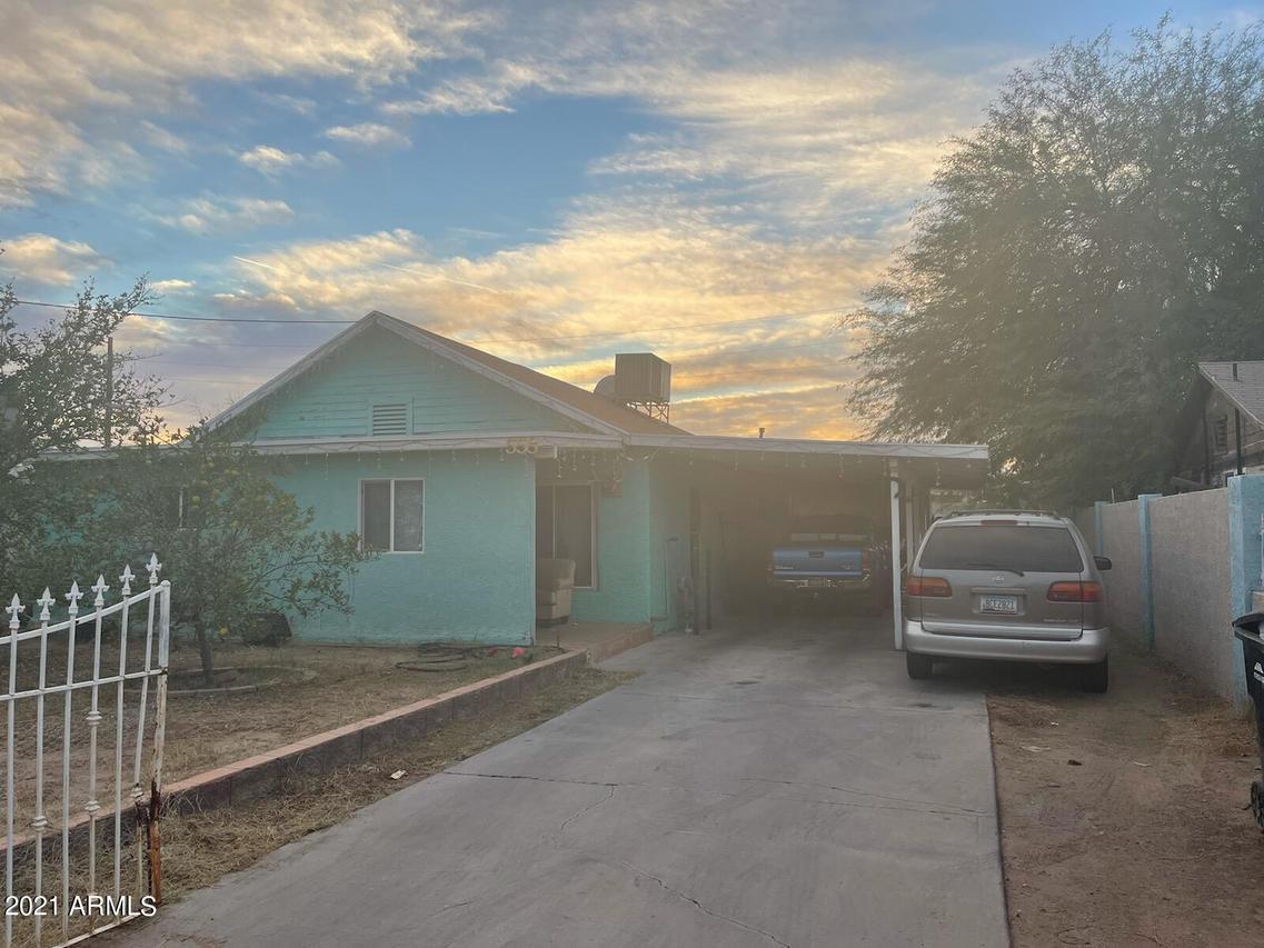 558 S Grand St., Mesa, AZ 85210