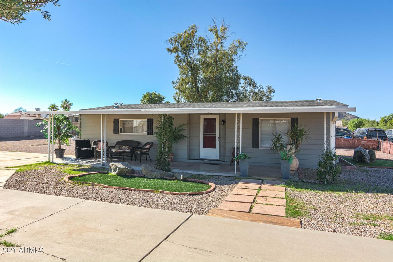 3825 W Quail Ave., Glendale, AZ 85308