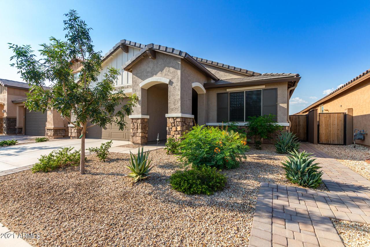 9628 E Talon Ave., Mesa, AZ 85212