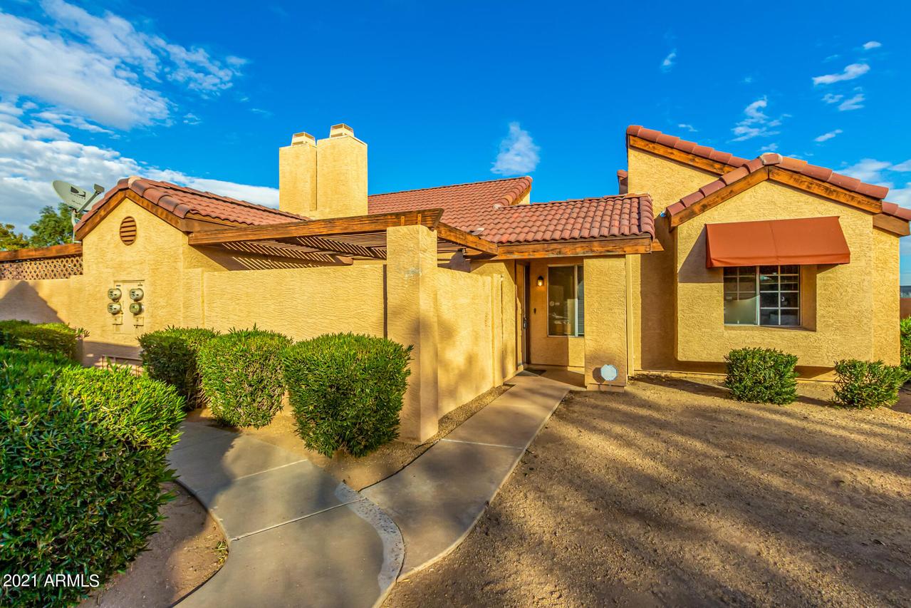 2145 E Center Ln. #1, Tempe, AZ 85281