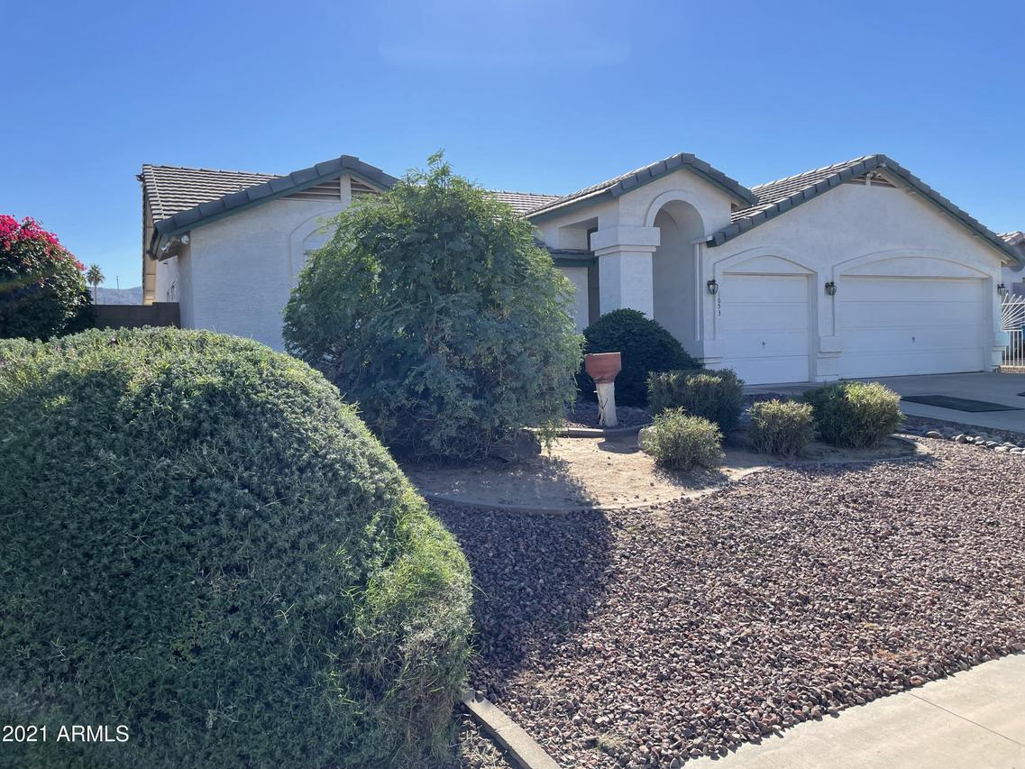 1653 E Vineyard Rd., Phoenix, AZ 85042