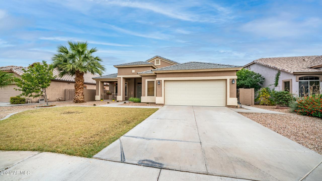 1079 S Oak Ct., Gilbert, AZ 85233