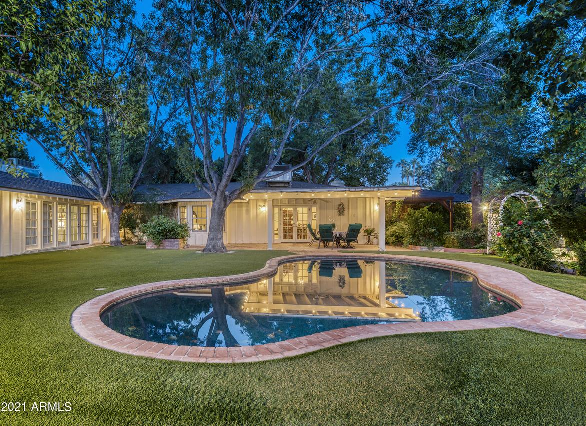 4002 N 65th Pl., Scottsdale, AZ 85251