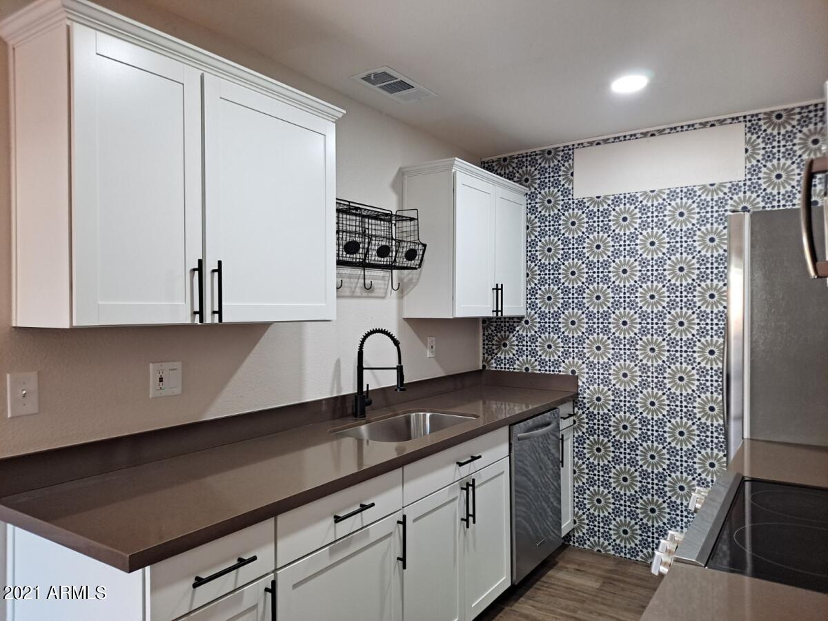 2534 N 22nd Dr., Phoenix, AZ 85009