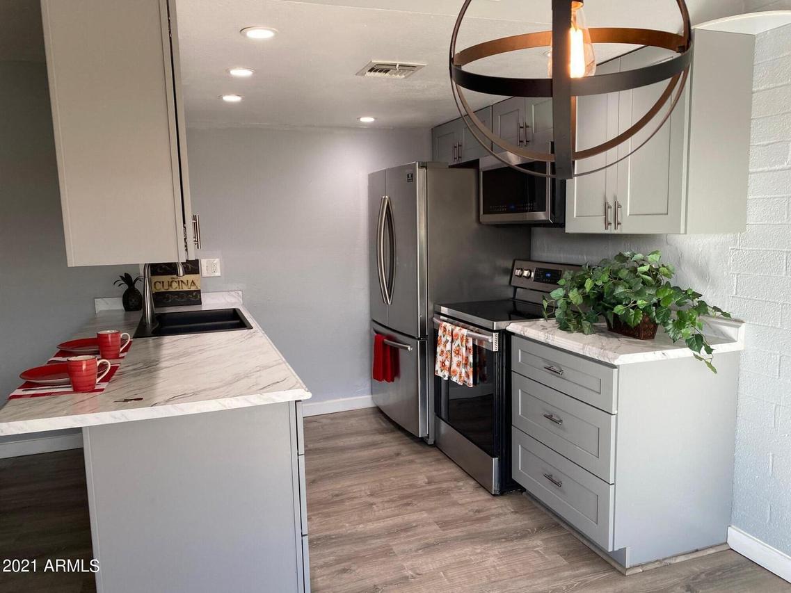 1142 N 85th Pl., Scottsdale, AZ 85257