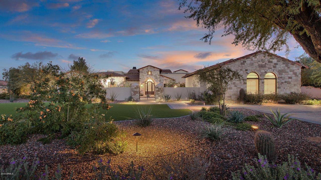 7807 N Calle Caballeros St., Paradise Valley, AZ 85253