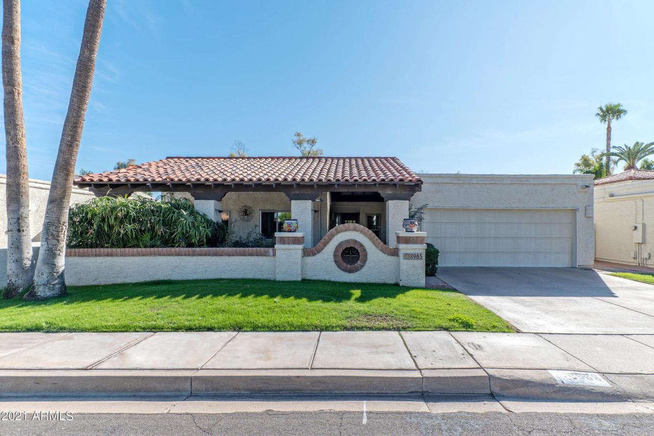 8965 N 84th Way, Scottsdale, AZ 85258