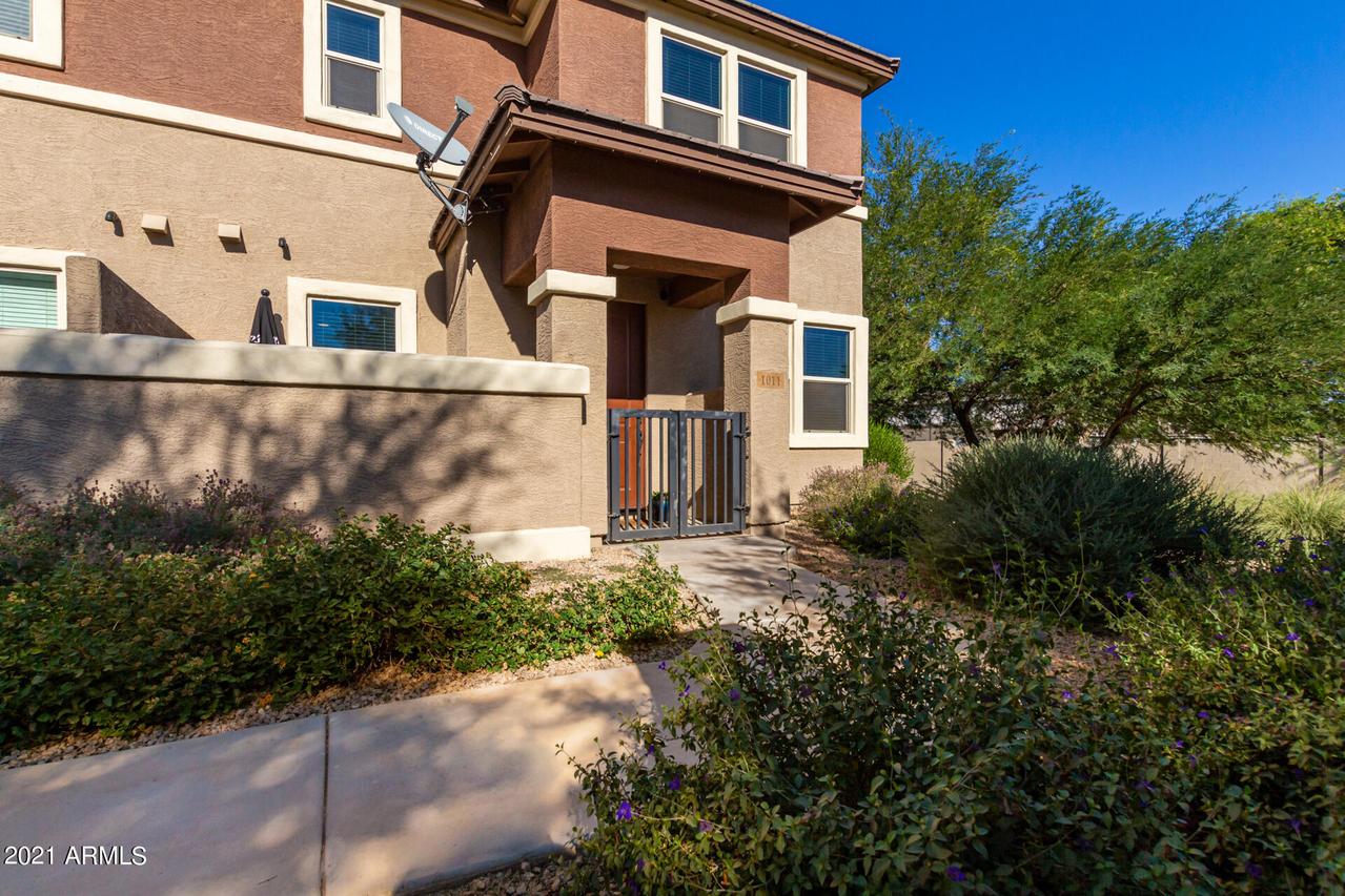 14870 W Encanto Blvd. #1011, Goodyear, AZ 85395