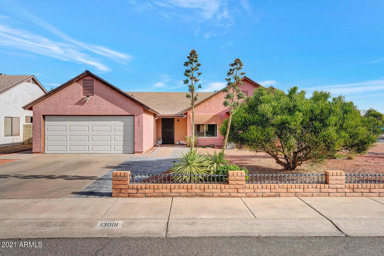 13001 N 55th Dr., Glendale, AZ 85304