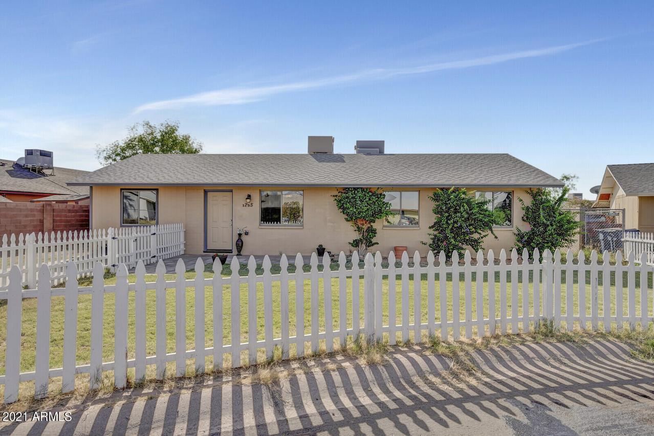 1735 W 9th Ave., Apache Junction, AZ 85120