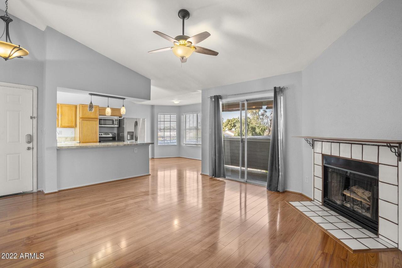 2910 W Marconi Ave. #206, Phoenix, AZ 85053