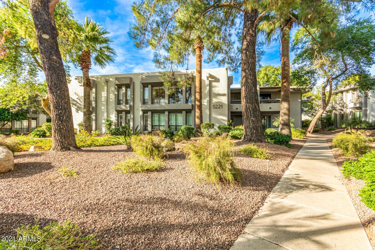 5221 N 24th St. #207, Phoenix, AZ 85016