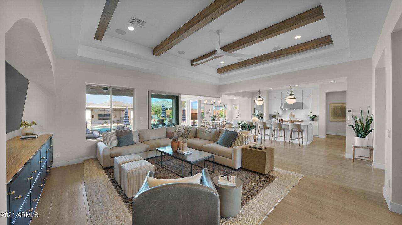 2878 E Cashman Dr., Phoenix, AZ 85050