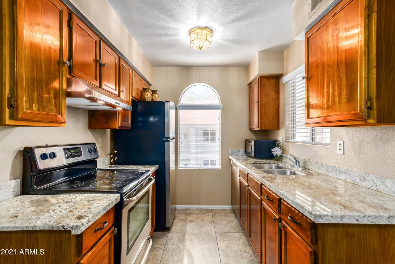 10610 S 48th St. #2029, Phoenix, AZ 85044