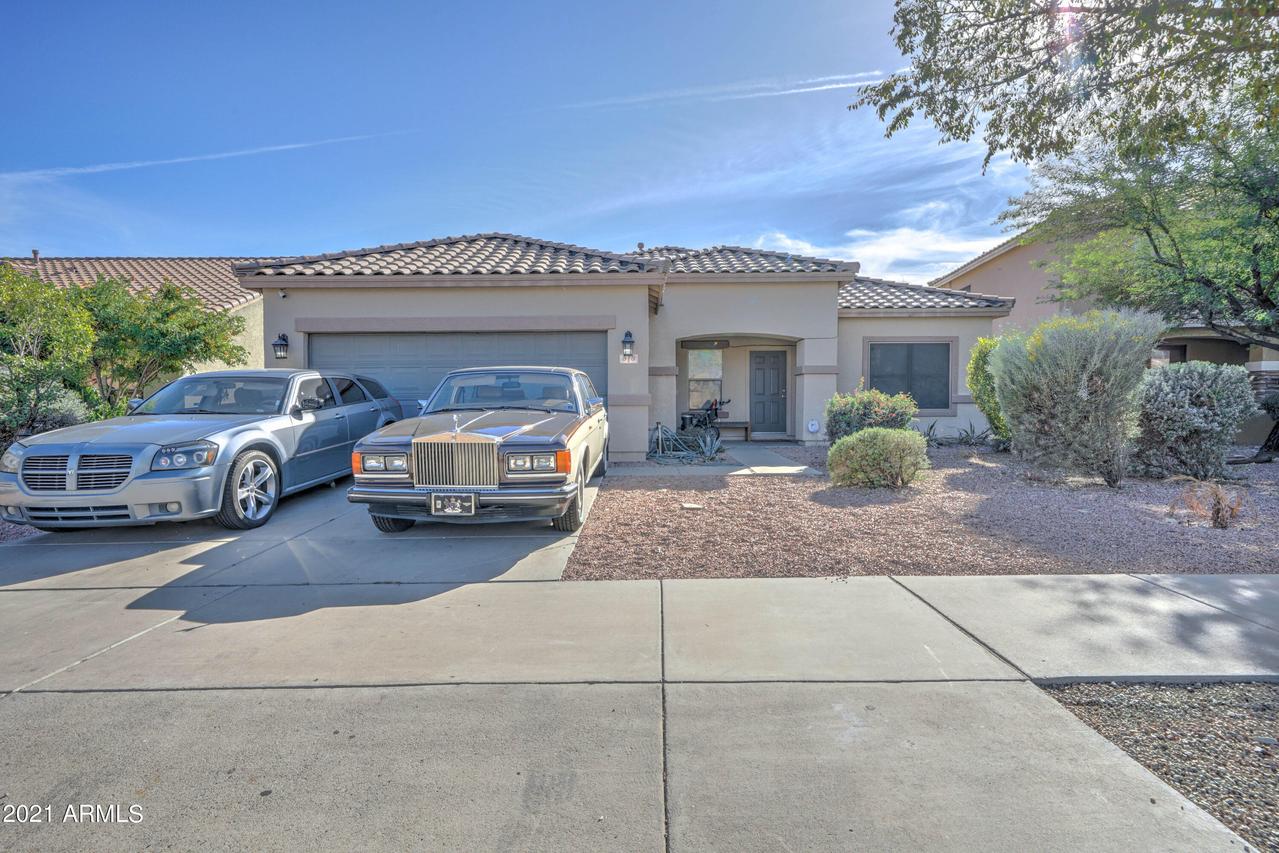 513 E Milada Dr., Phoenix, AZ 85042