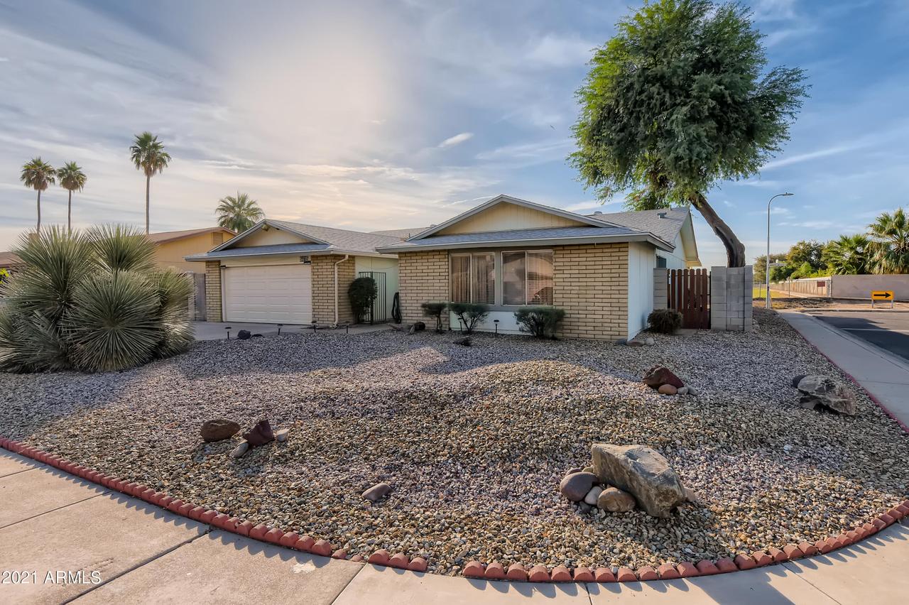 6415 W Hazelwood St., Phoenix, AZ 85033