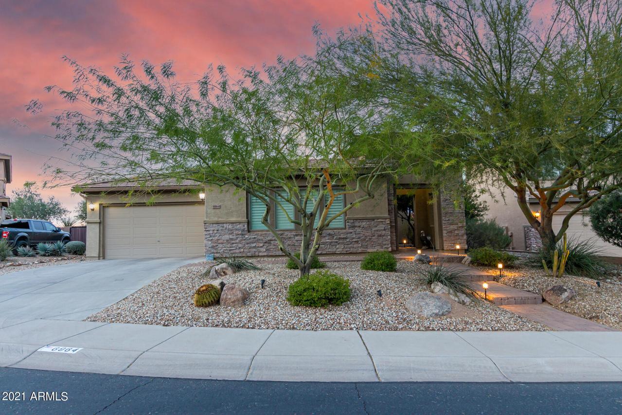 6964 W Dale Ln., Peoria, AZ 85383