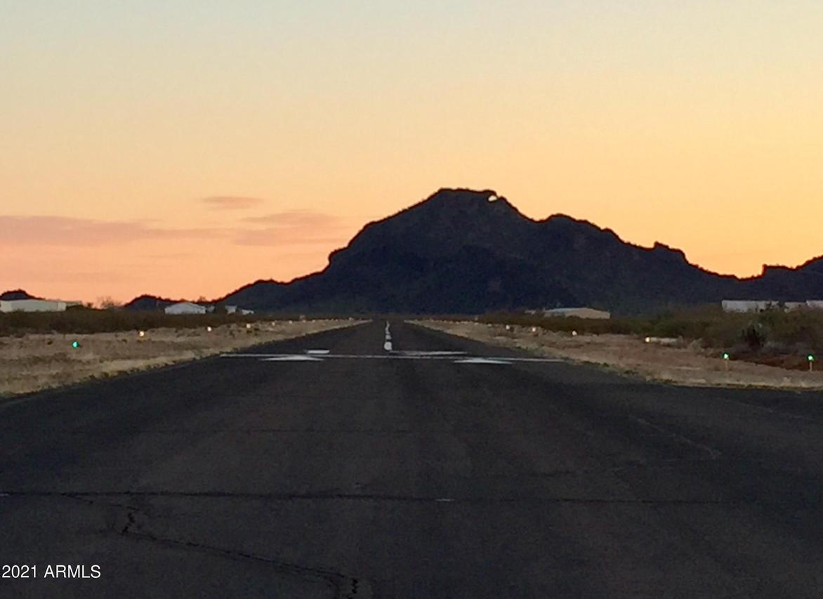 N Eagle Eye Rd. #5, Aguila, AZ 85320