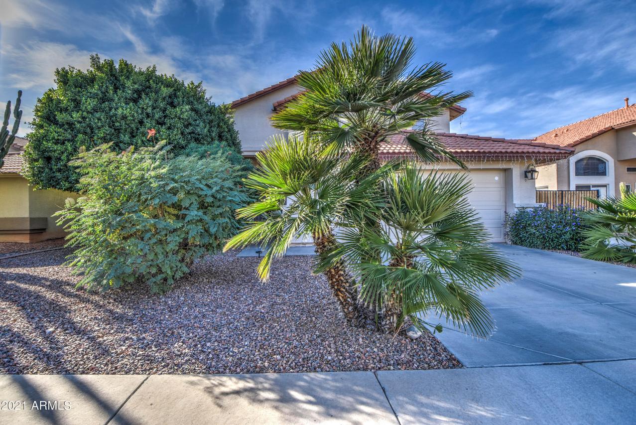 15822 N 162nd Ln., Surprise, AZ 85374