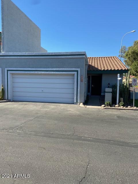 8624 N Shadow Ln., Peoria, AZ 85345