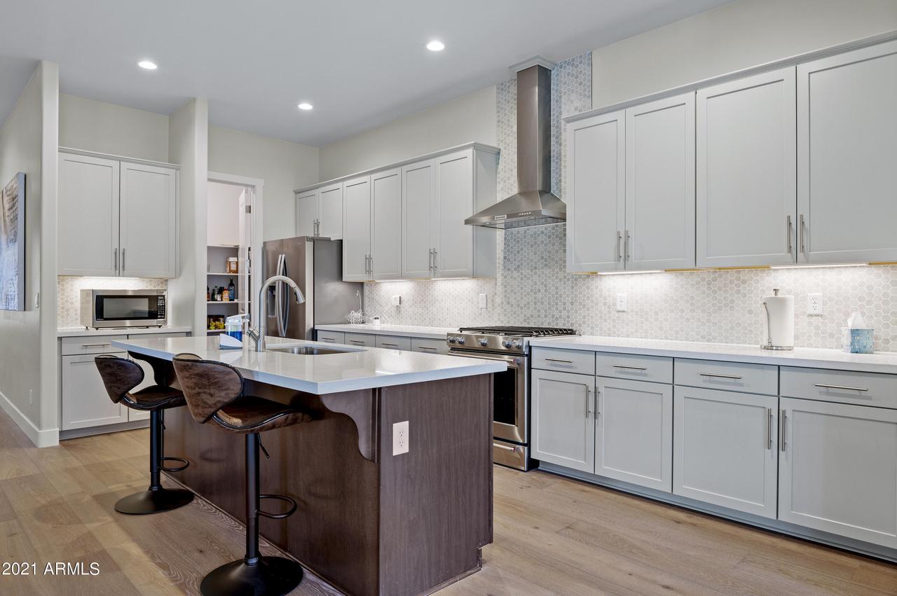 2417 S Sirius Dr., Flagstaff, AZ 86001