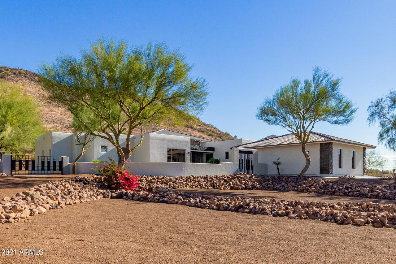 23177 N 61st Dr., Glendale, AZ 85310