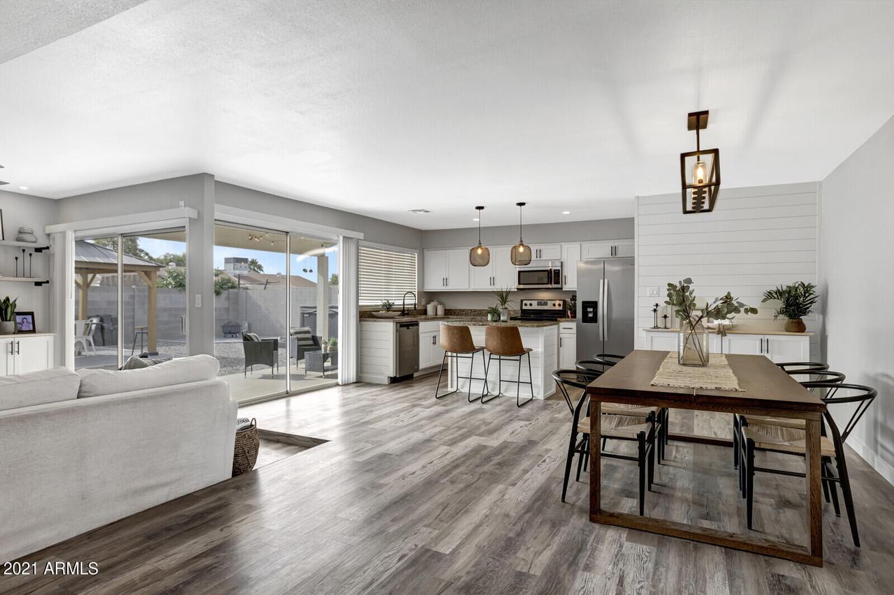 1409 W Morrow Dr., Phoenix, AZ 85027