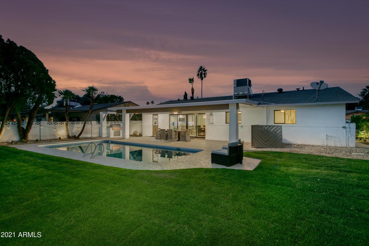 8225 E Jackrabbit Rd., Scottsdale, AZ 85250