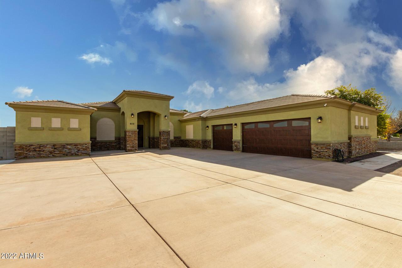 6115 N 185th Ave., Waddell, AZ 85355