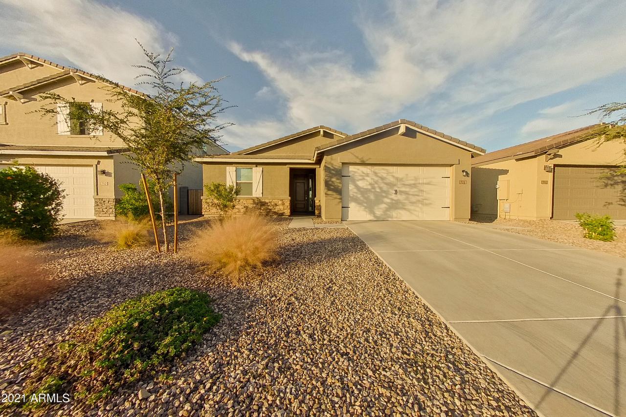 728 W Magena Dr., San Tan Valley, AZ 85140