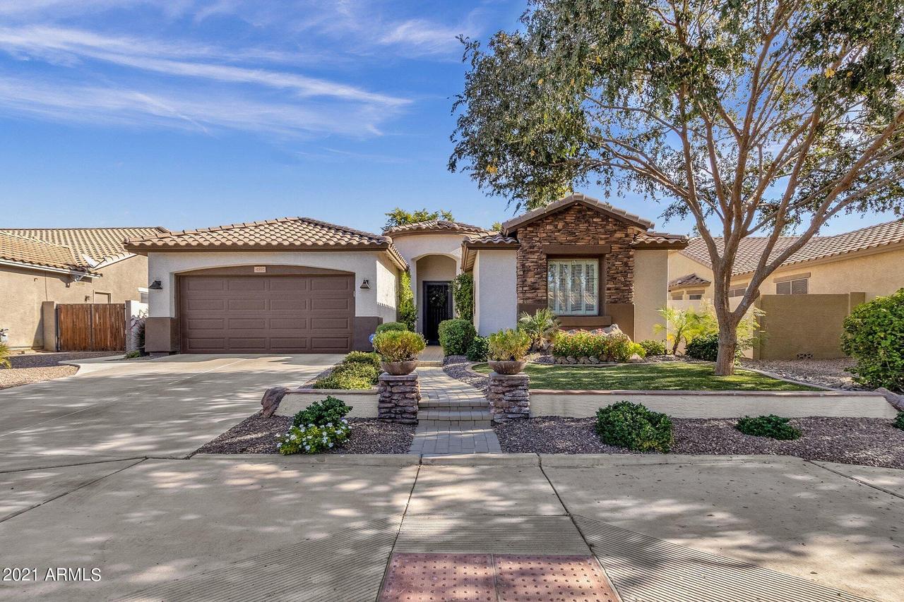 4891 S Granite St., Gilbert, AZ 85298