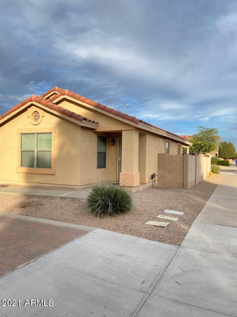 2358 E Hazeltine Way, Chandler, AZ 85249